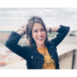 Meet your Posher, Samantha